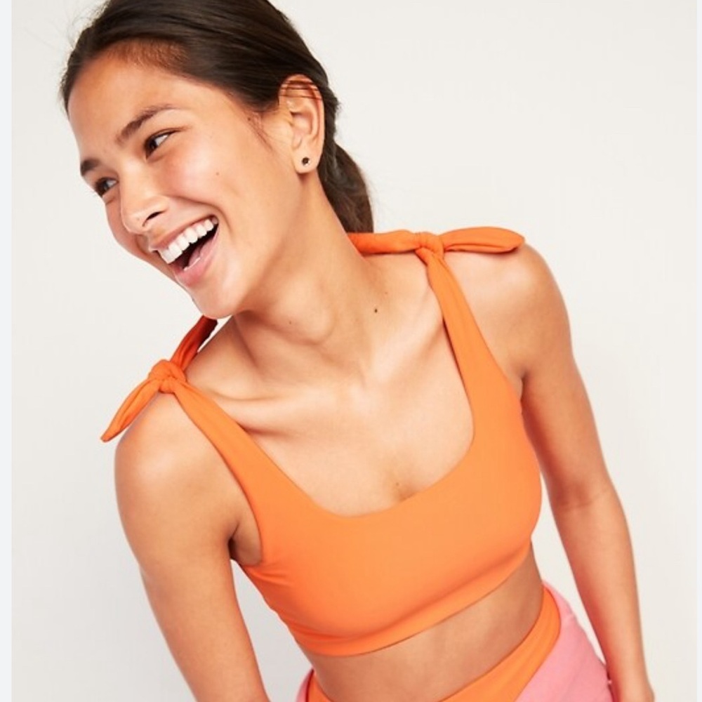 Light Support PowerSoft Tie-Strap Sports Bra | Old Navy Orange Sz M